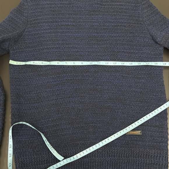 Navy blue H:Connect (Korean) sweater - Picture 5 of 5